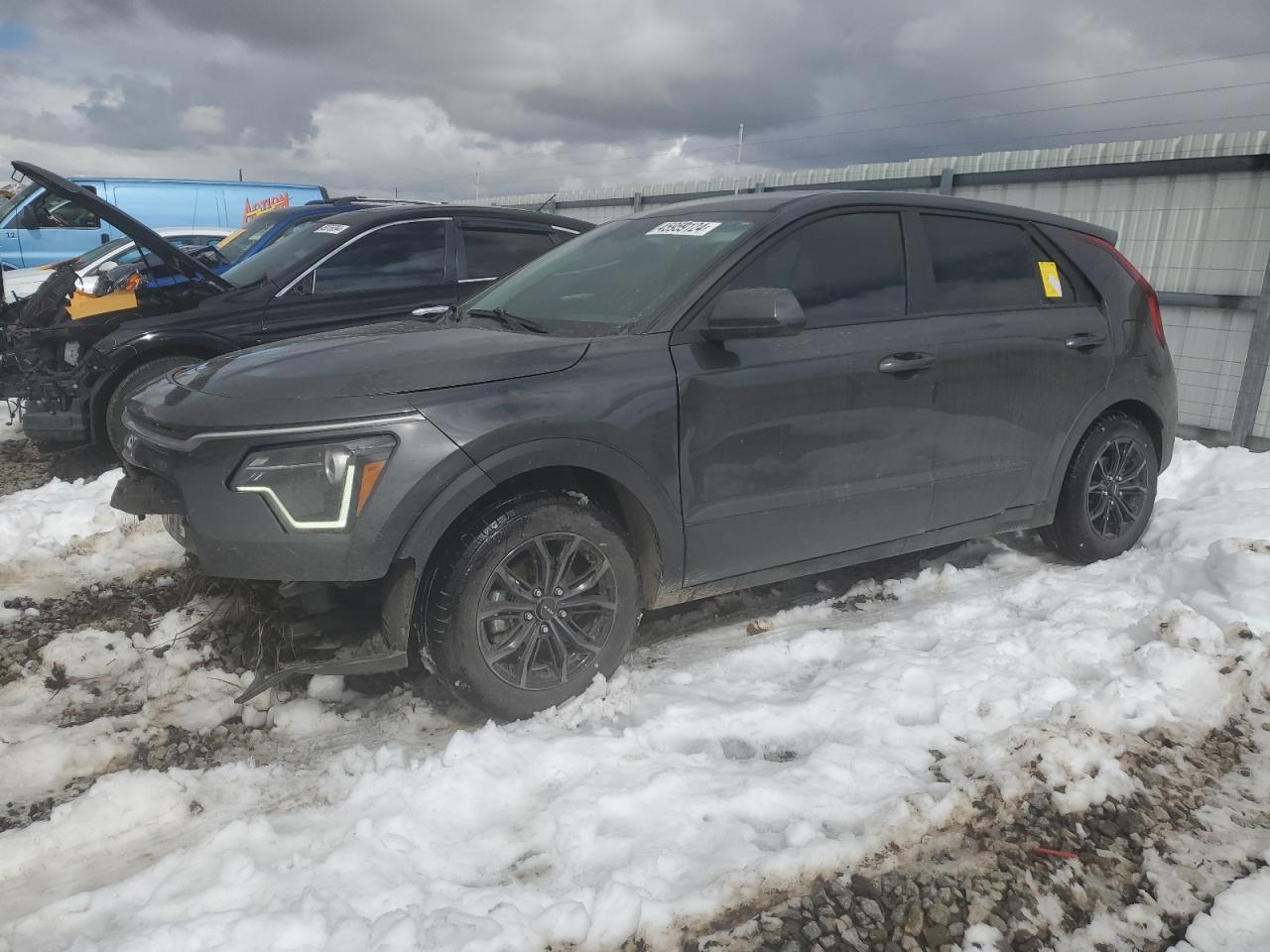 2023 KIA NIRO LX