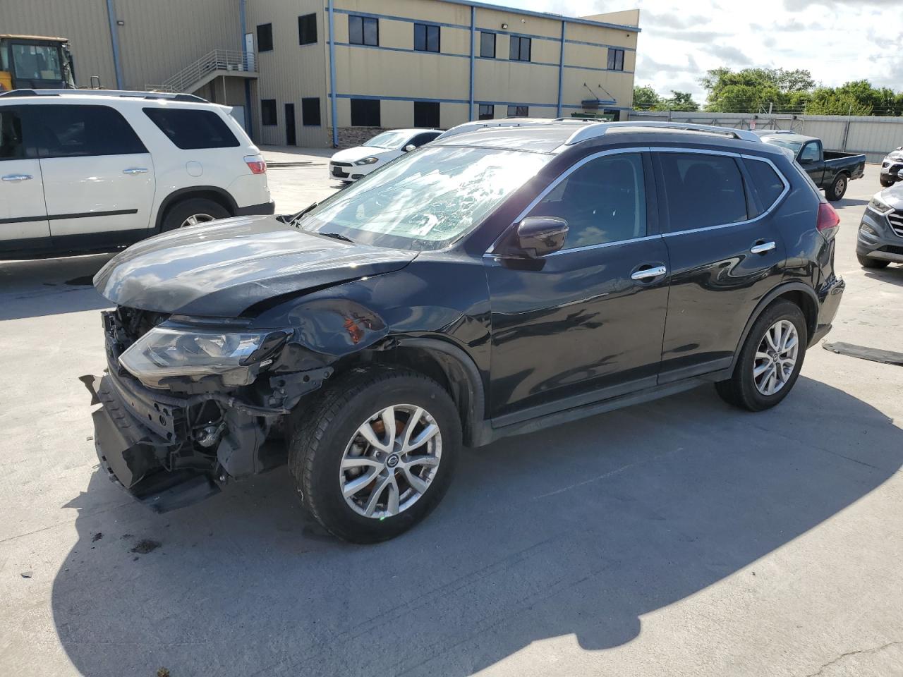 2018 NISSAN ROGUE S