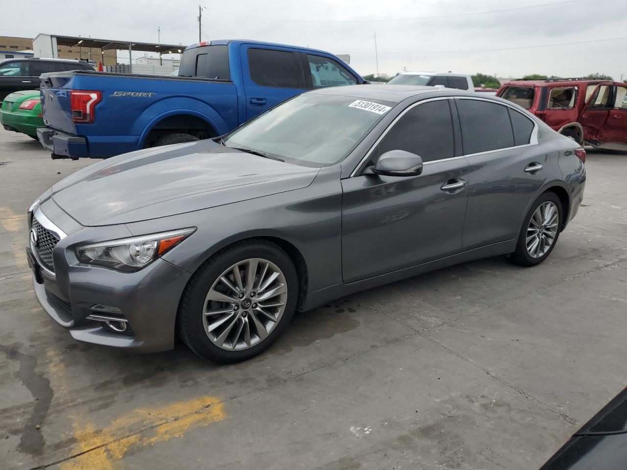 2017 INFINITI Q50 PREMIUM