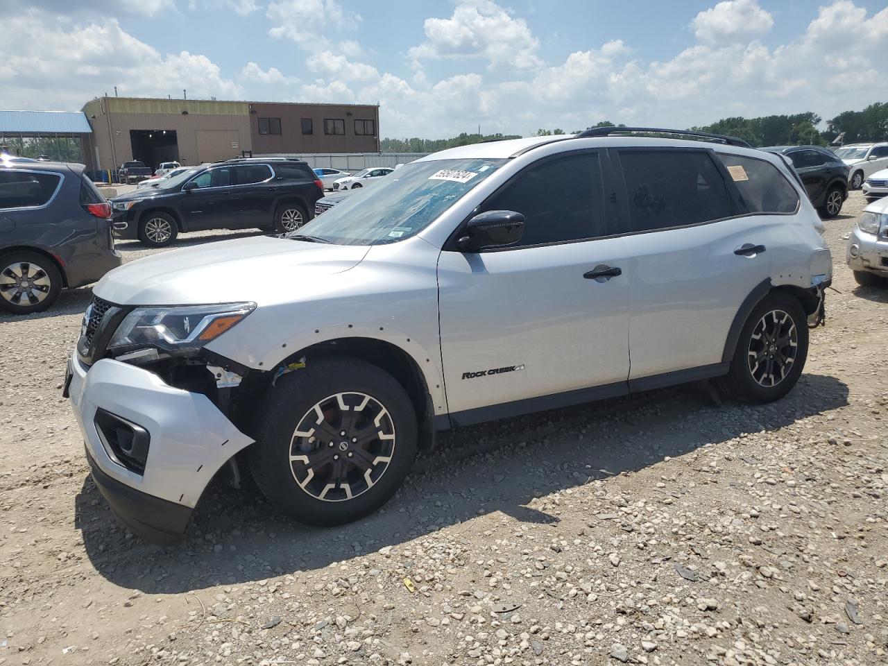 2020 NISSAN PATHFINDER SV