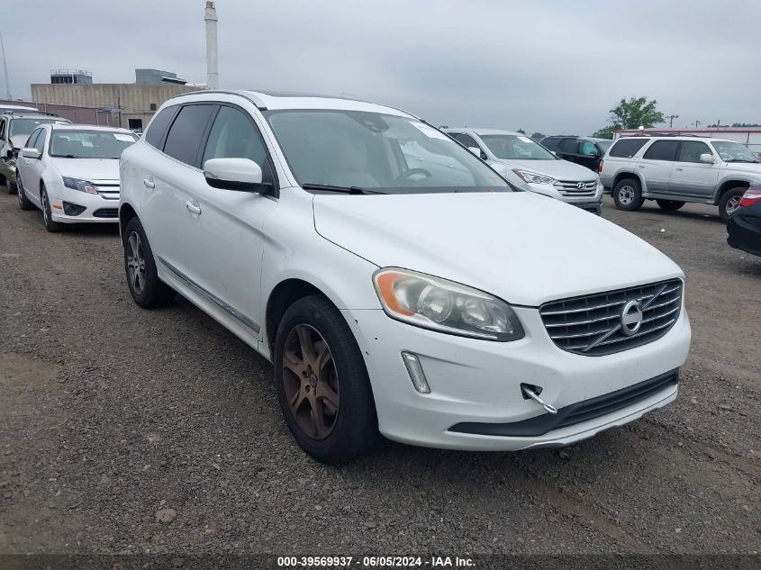 2015 VOLVO XC60 T6