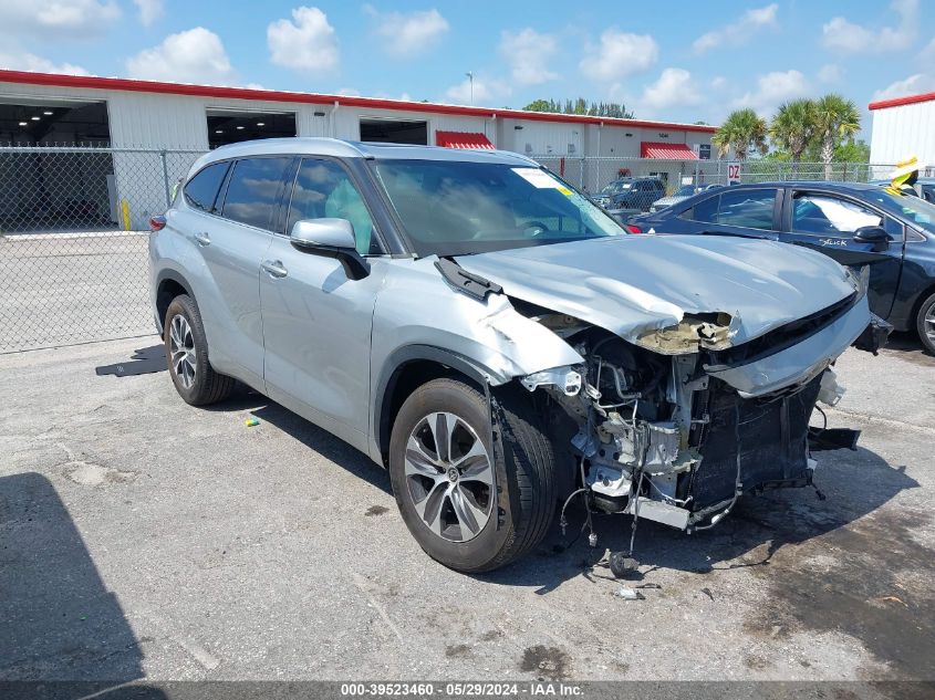 2020 TOYOTA HIGHLANDER XLE