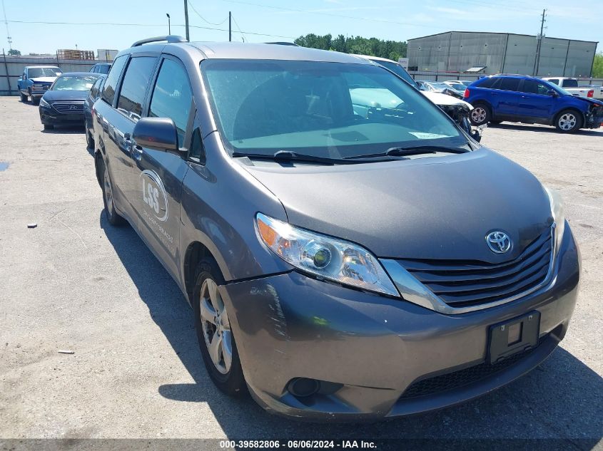 2016 TOYOTA SIENNA LE