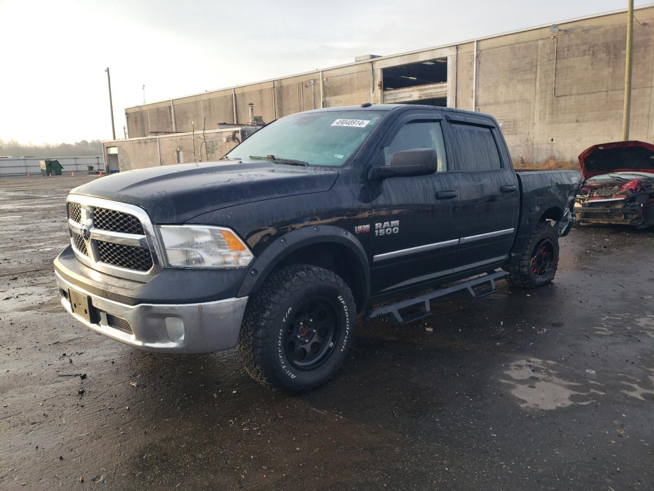 2015 RAM 1500 ST