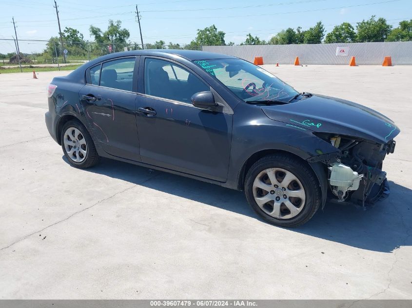 2013 MAZDA MAZDA3 I