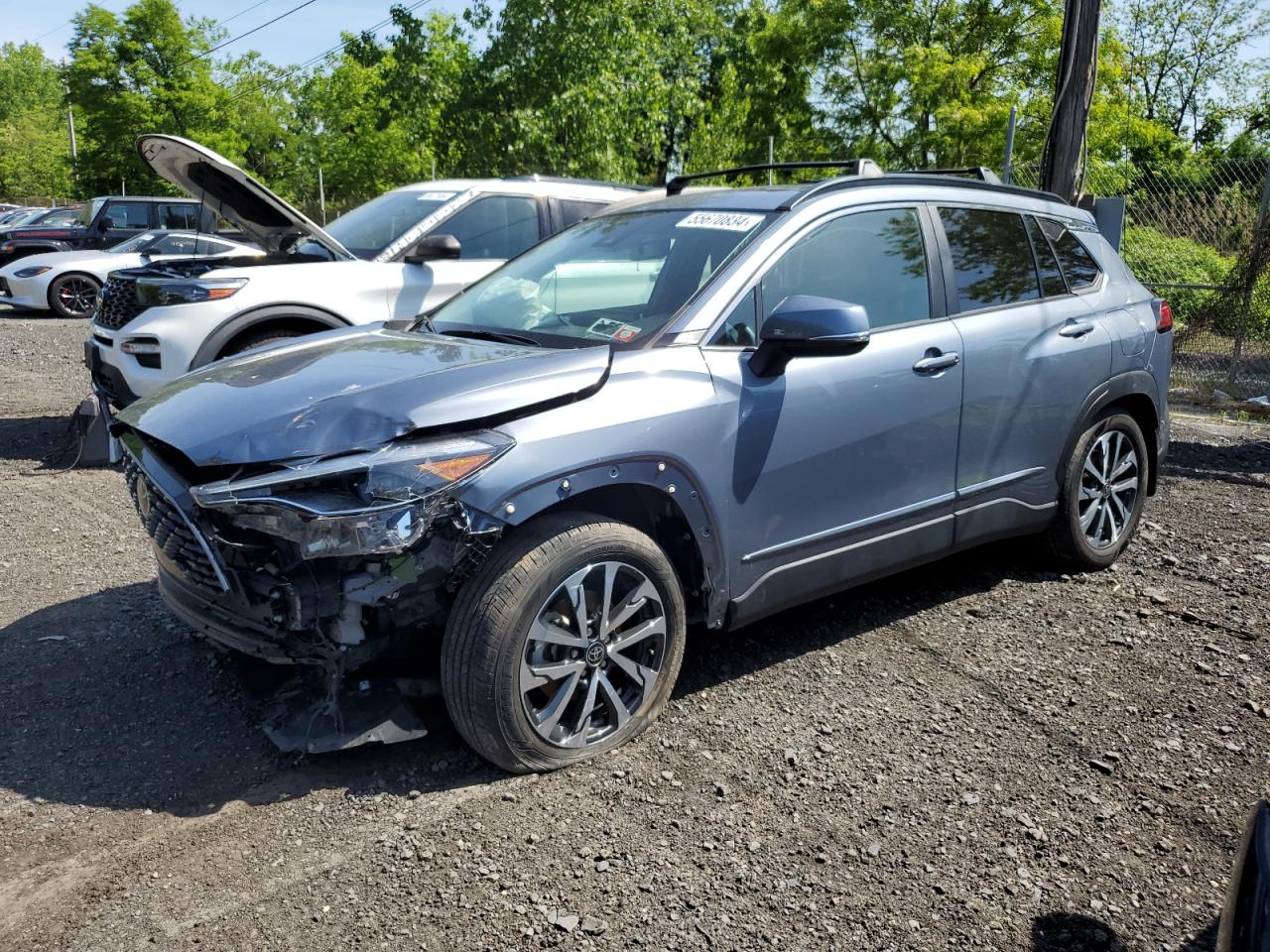 2022 TOYOTA COROLLA CROSS XLE