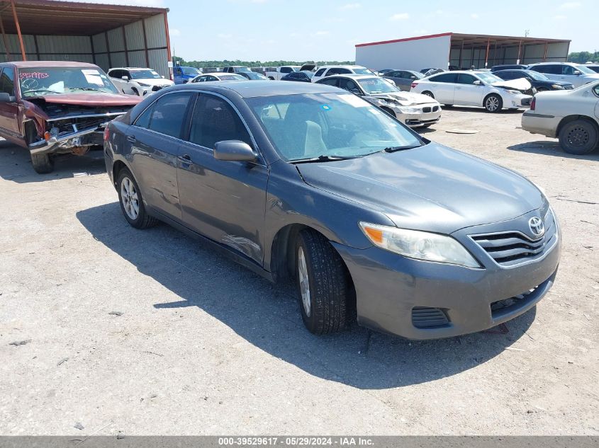 2011 TOYOTA CAMRY LE