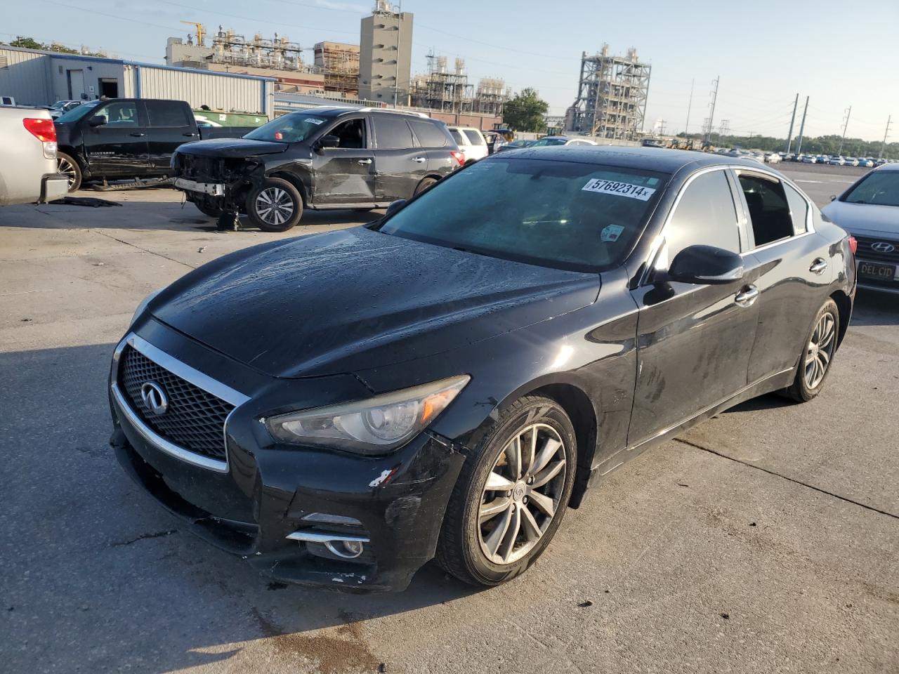 2016 INFINITI Q50 PREMIUM