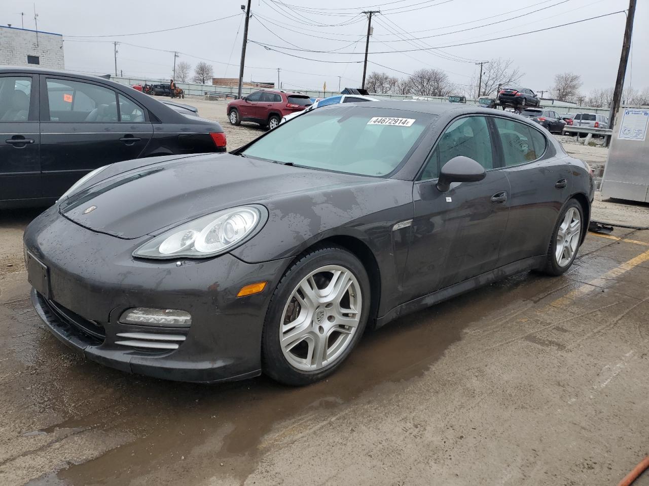 2011 PORSCHE PANAMERA 2