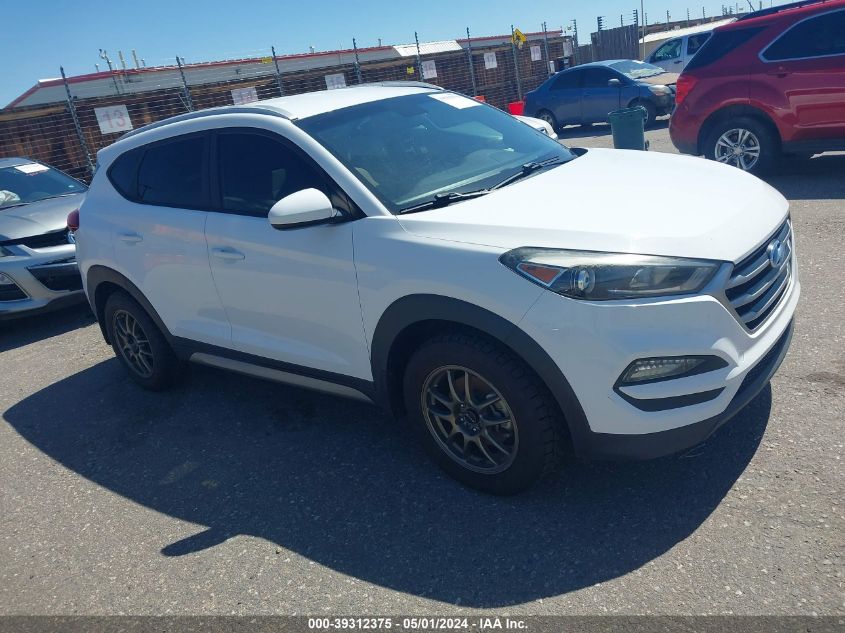 2017 HYUNDAI TUCSON SE