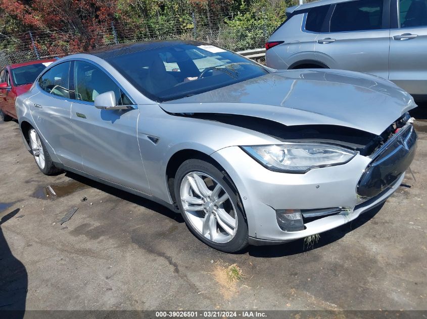 2014 TESLA MODEL S P85