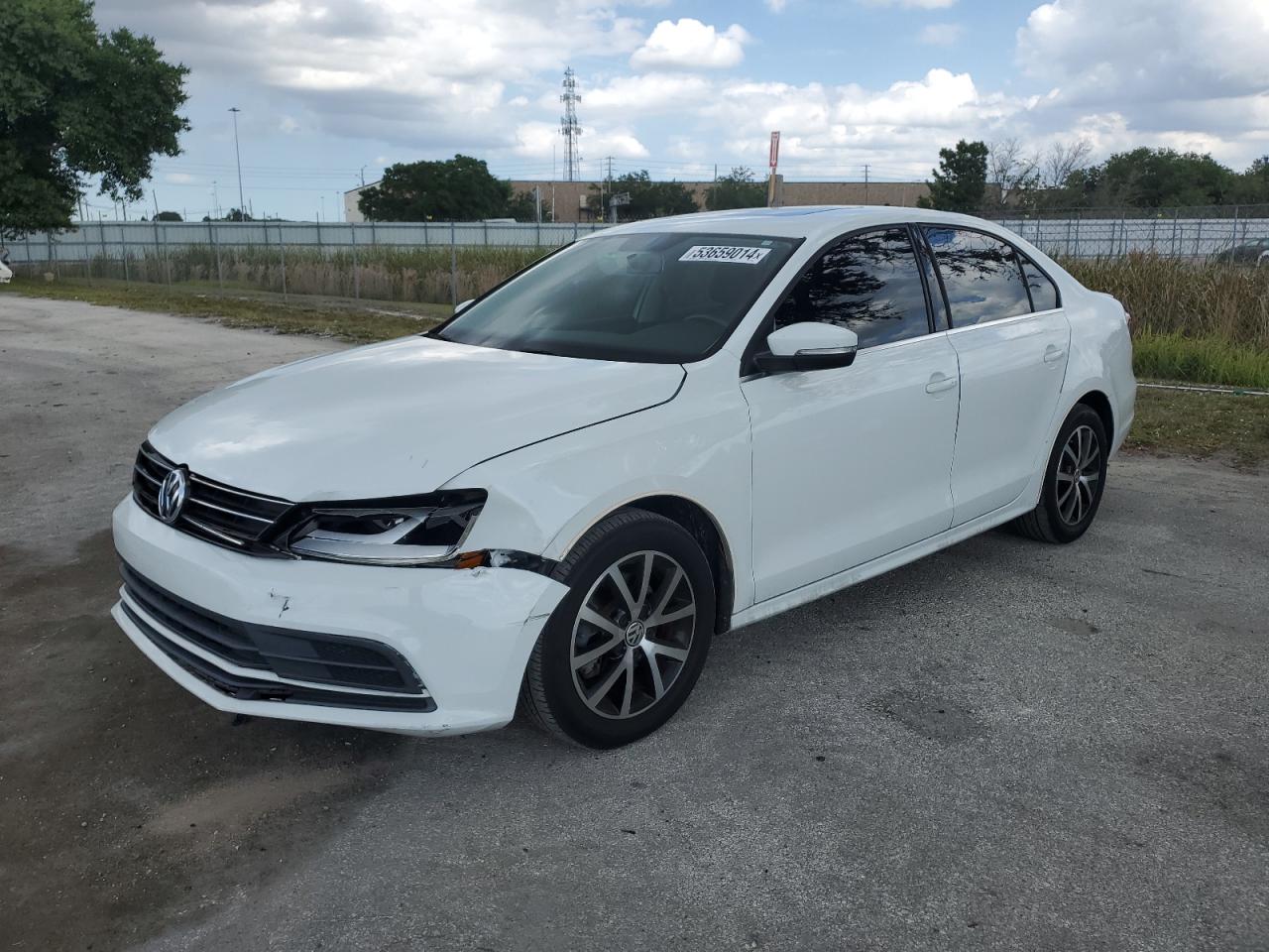 2017 VOLKSWAGEN JETTA SE