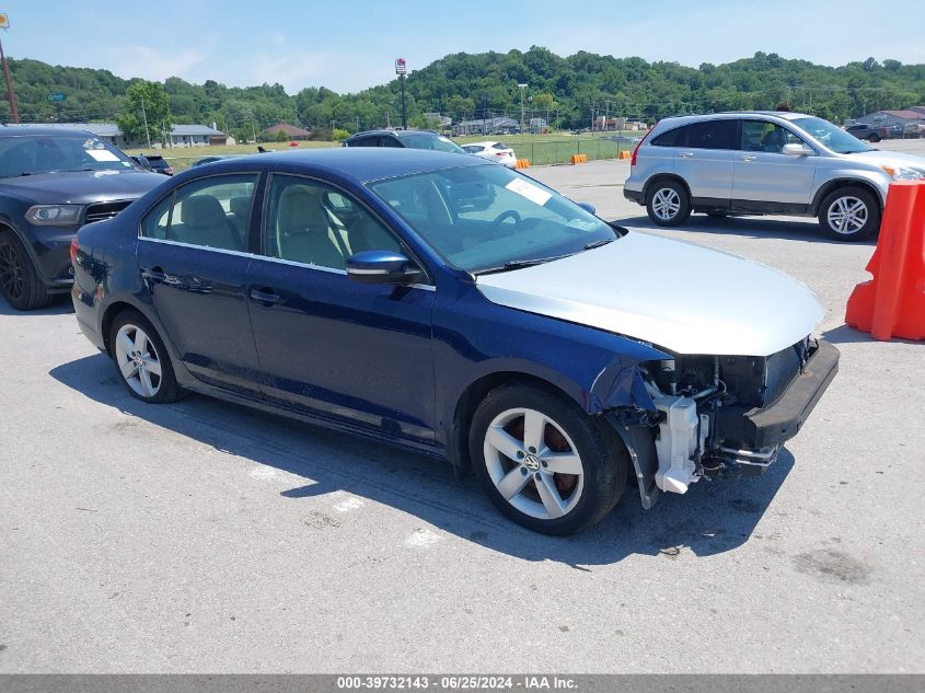 2014 VOLKSWAGEN JETTA 2.0L TDI