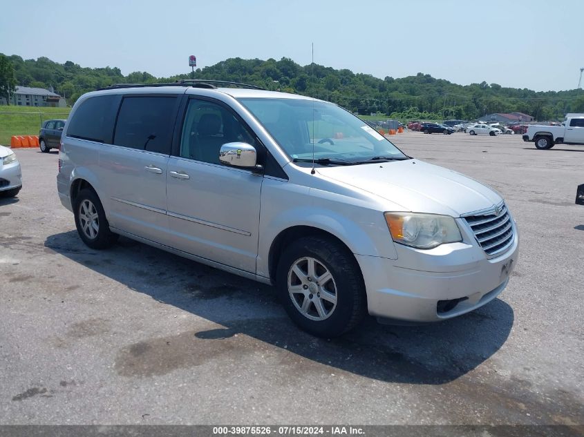 2010 CHRYSLER TOWN & COUNTRY TOURING