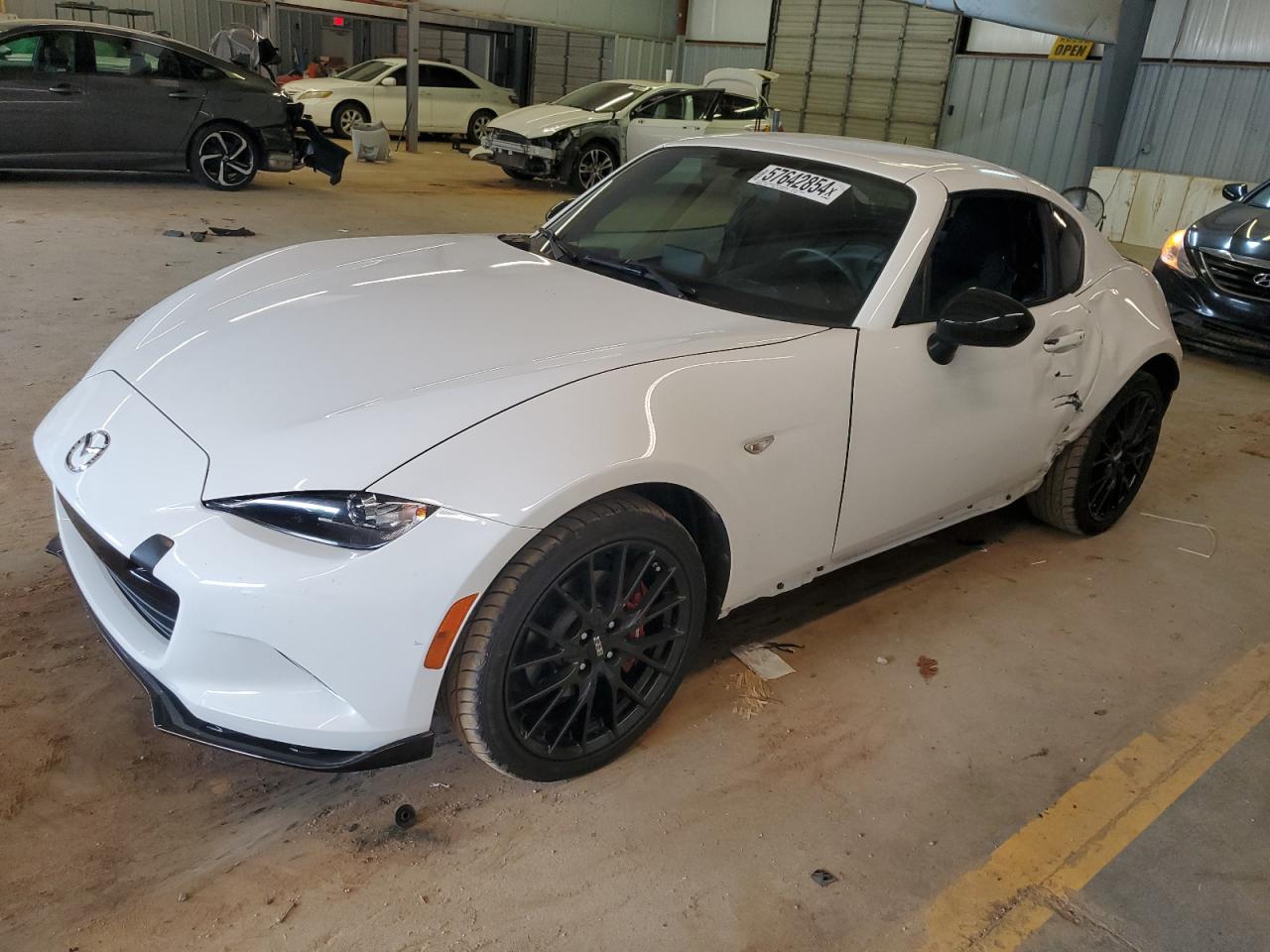 2017 MAZDA MX-5 MIATA CLUB