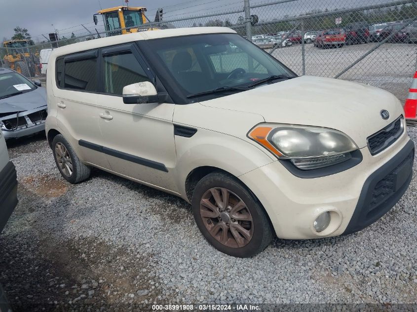 2013 KIA SOUL +