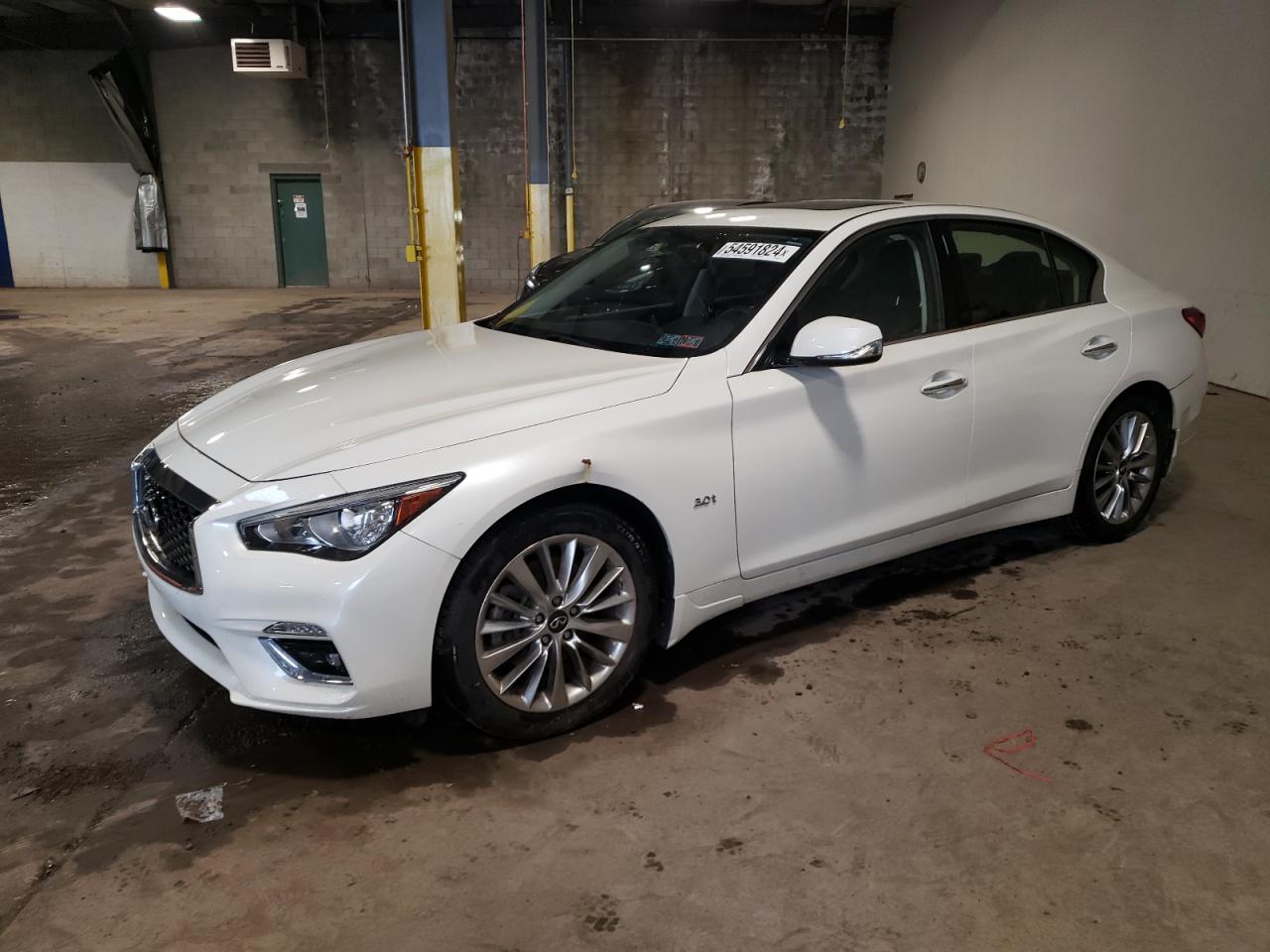 2019 INFINITI Q50 LUXE