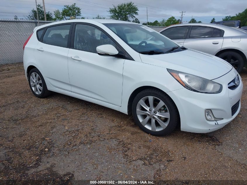 2013 HYUNDAI ACCENT SE