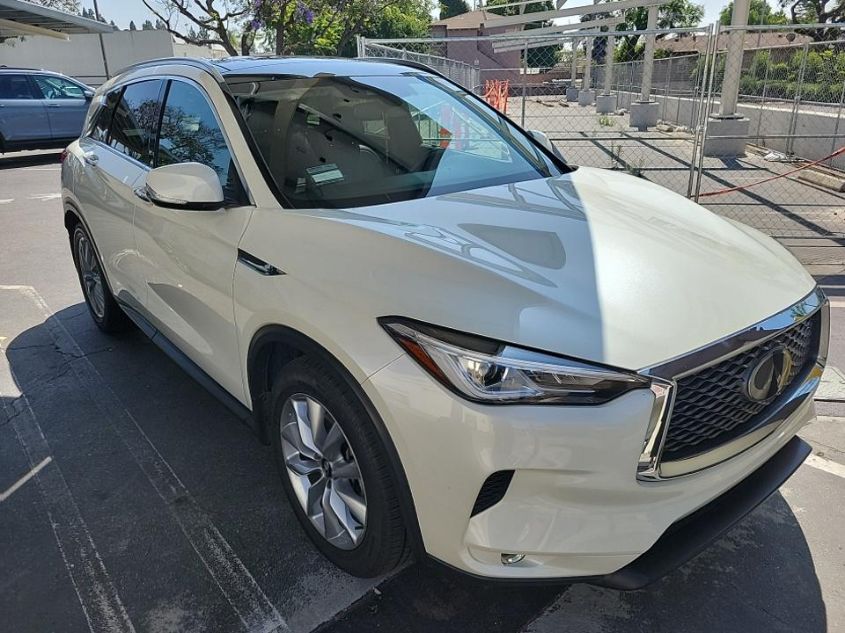 2021 INFINITI QX50 LUXE