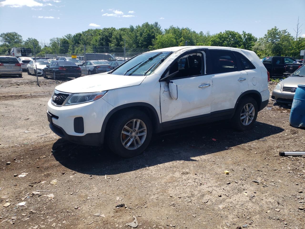 2015 KIA SORENTO LX