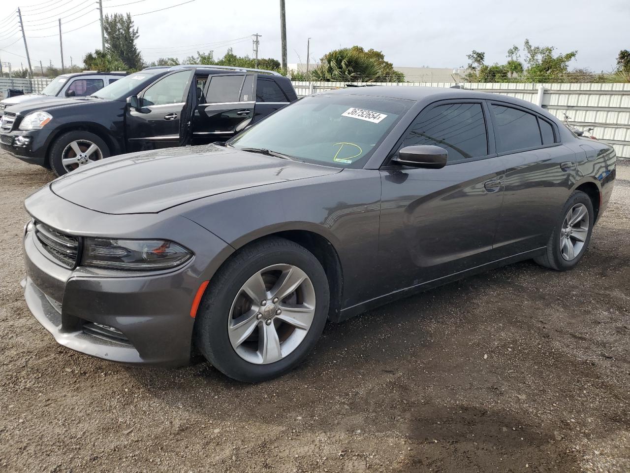 2016 DODGE CHARGER SXT