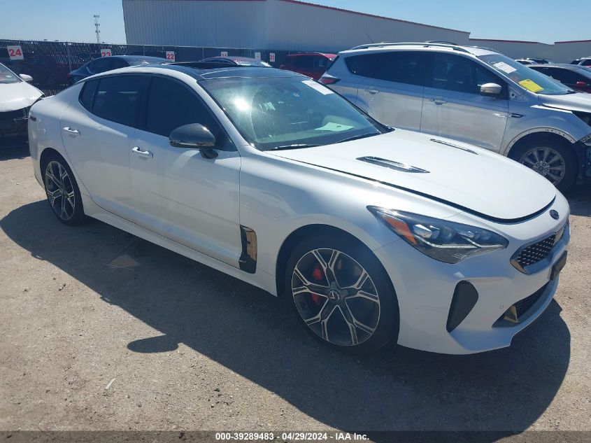 2019 KIA STINGER GT1