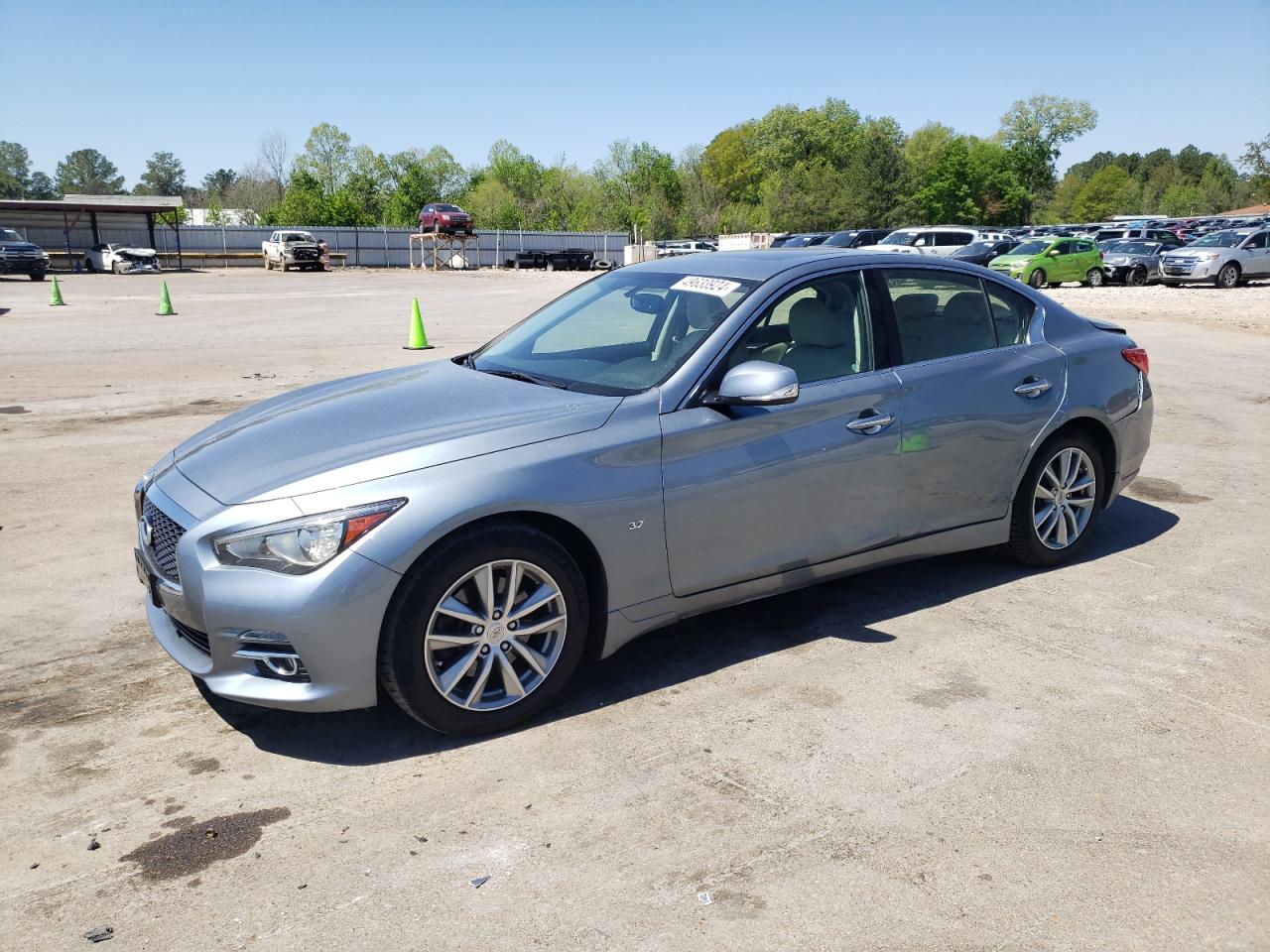 2015 INFINITI Q50 BASE