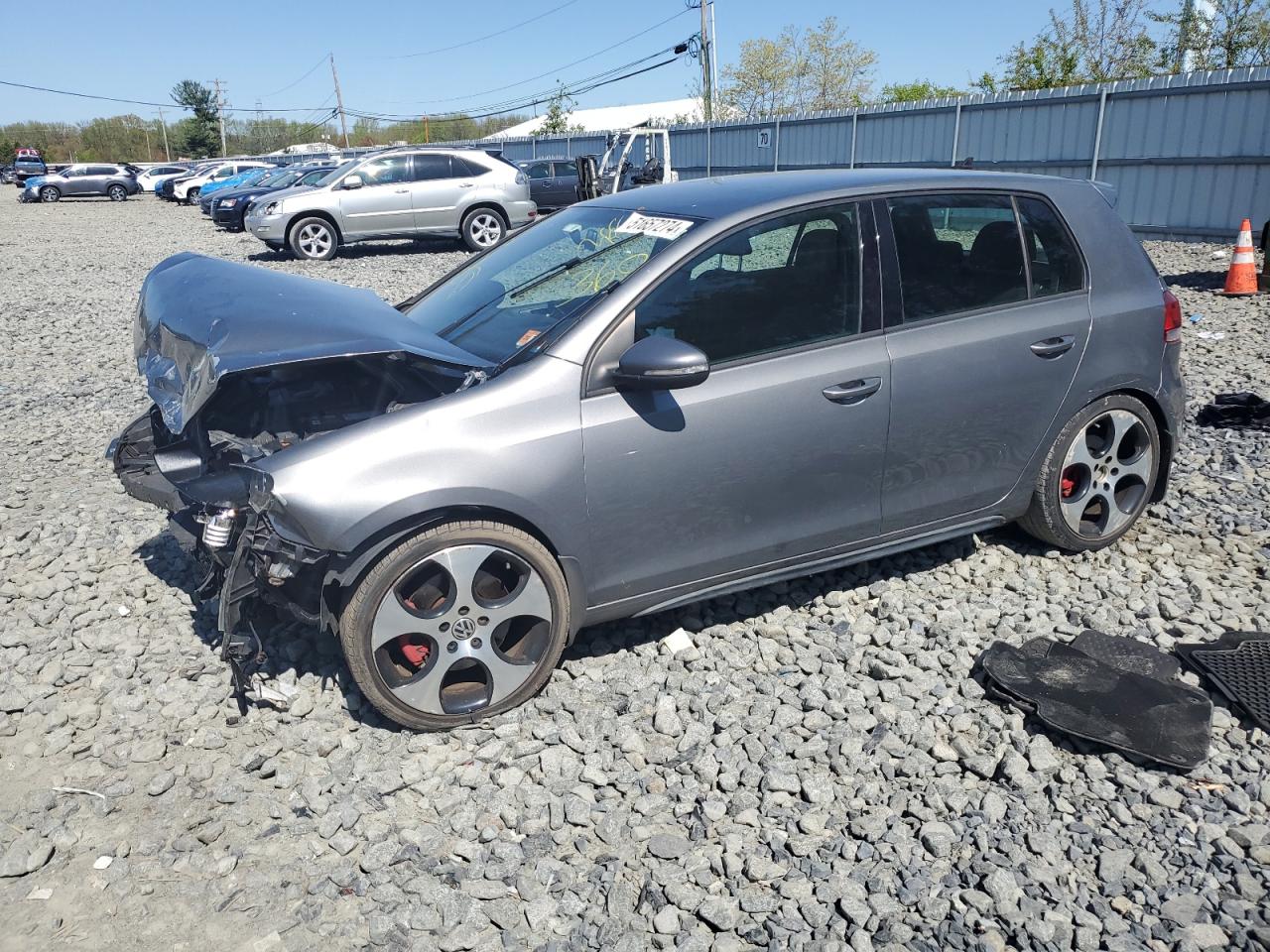 2013 VOLKSWAGEN GTI