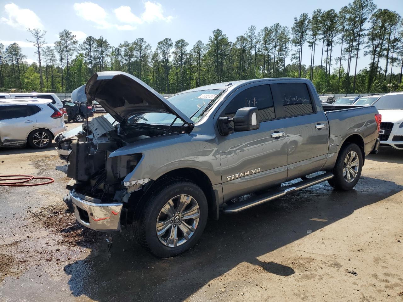 2018 NISSAN TITAN SV