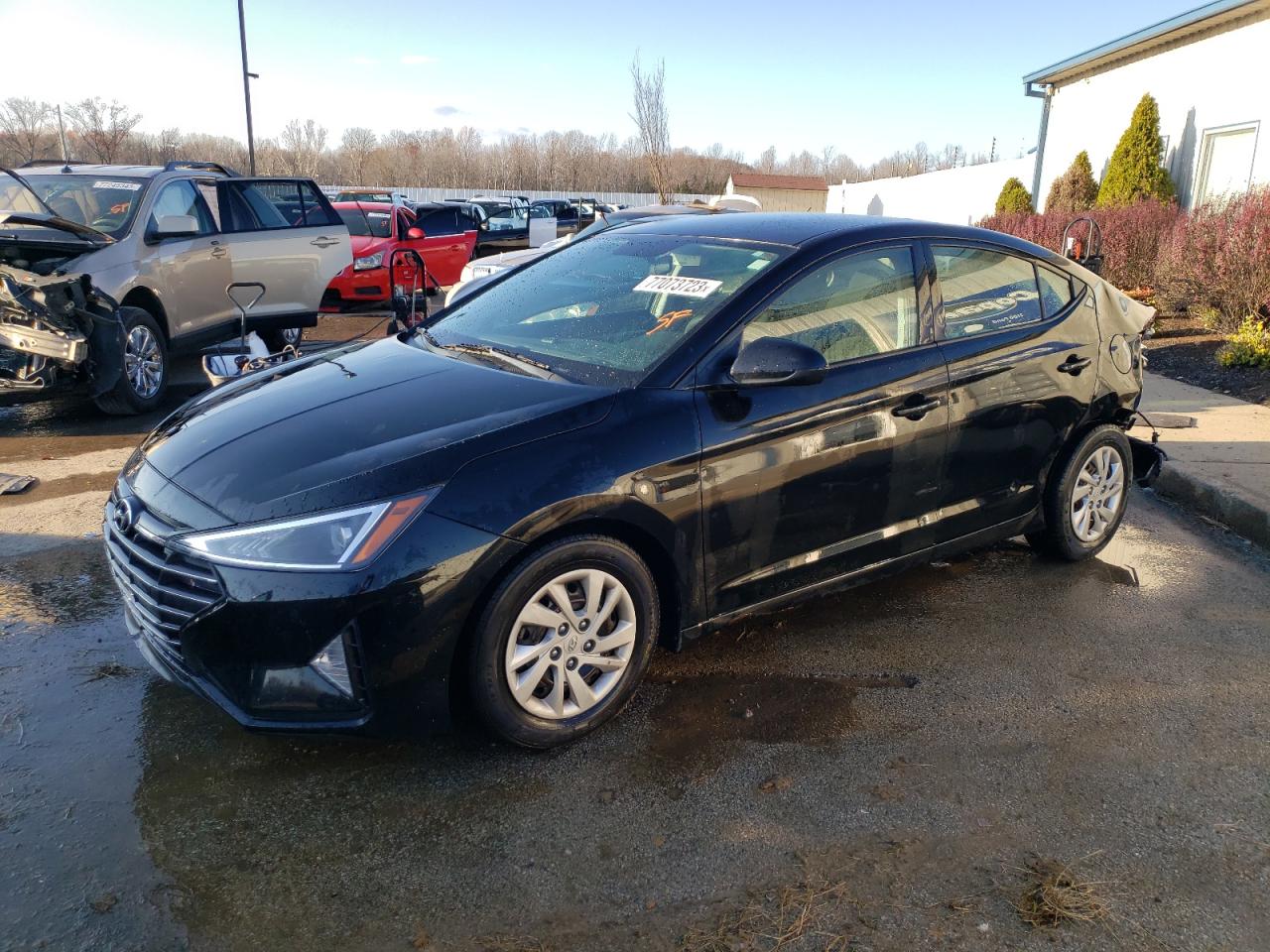 2019 HYUNDAI ELANTRA SE