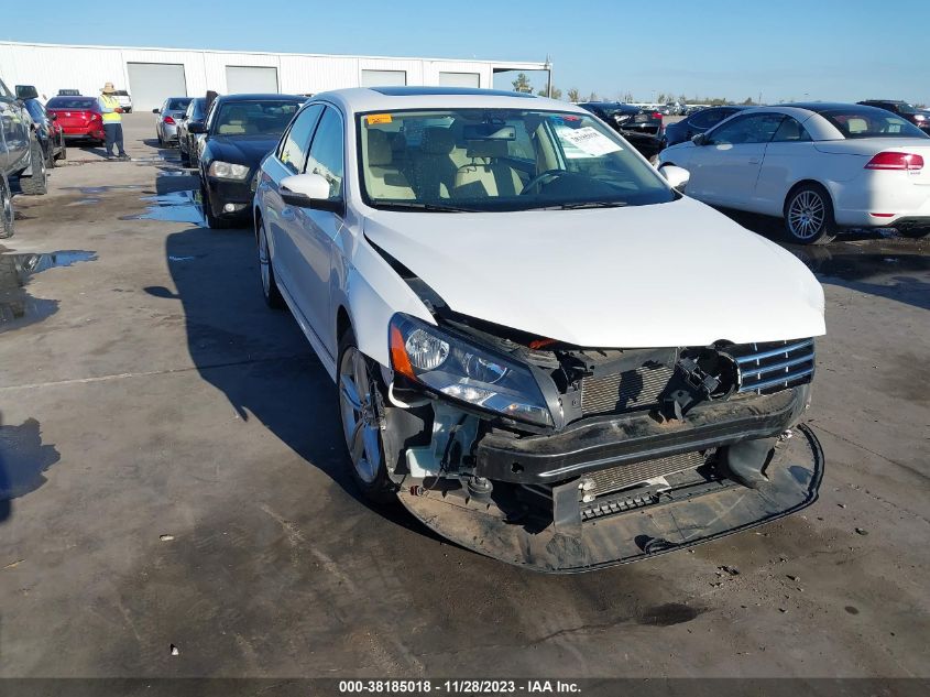 2013 VOLKSWAGEN PASSAT 2.0L TDI SE