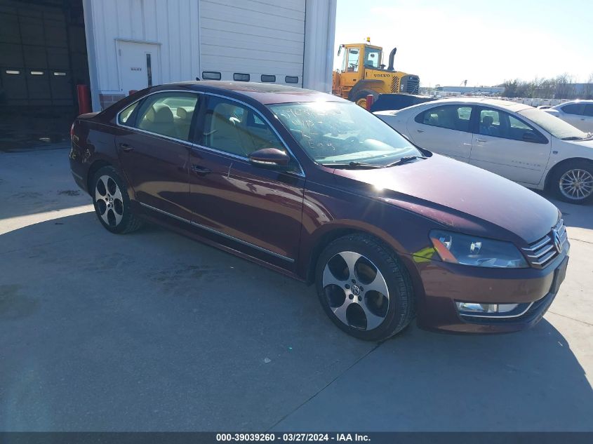 2012 VOLKSWAGEN PASSAT 2.0L TDI SE