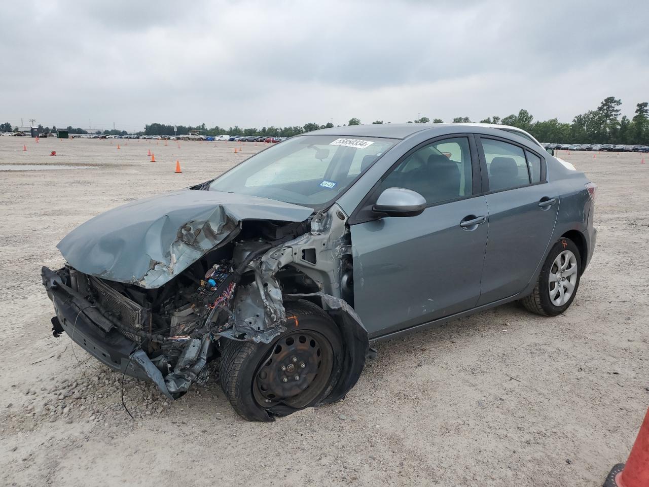 2013 MAZDA 3 I