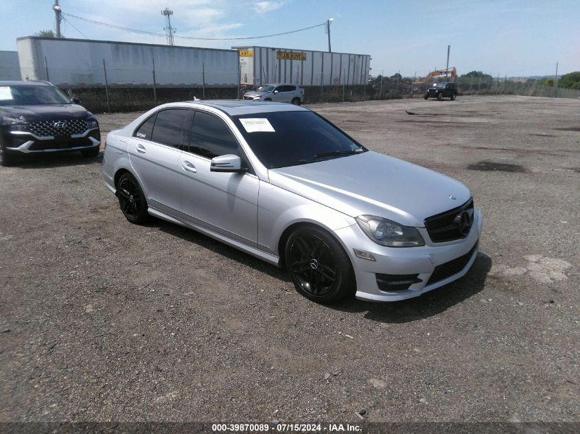 2013 MERCEDES-BENZ C 300 LUXURY 4MATIC/SPORT 4MATIC