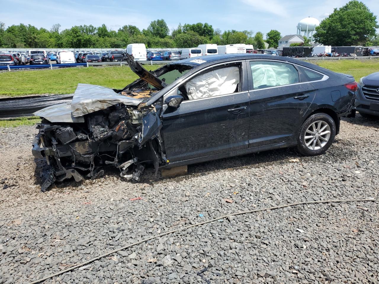 2019 HYUNDAI SONATA SE