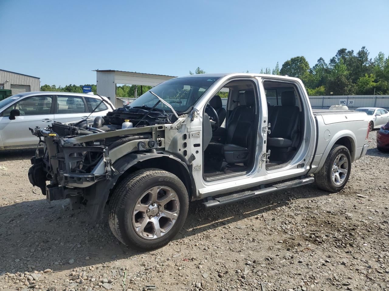 2013 RAM 1500 LARAMIE