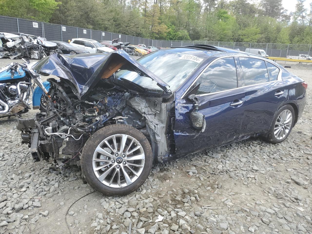 2021 INFINITI Q50 LUXE