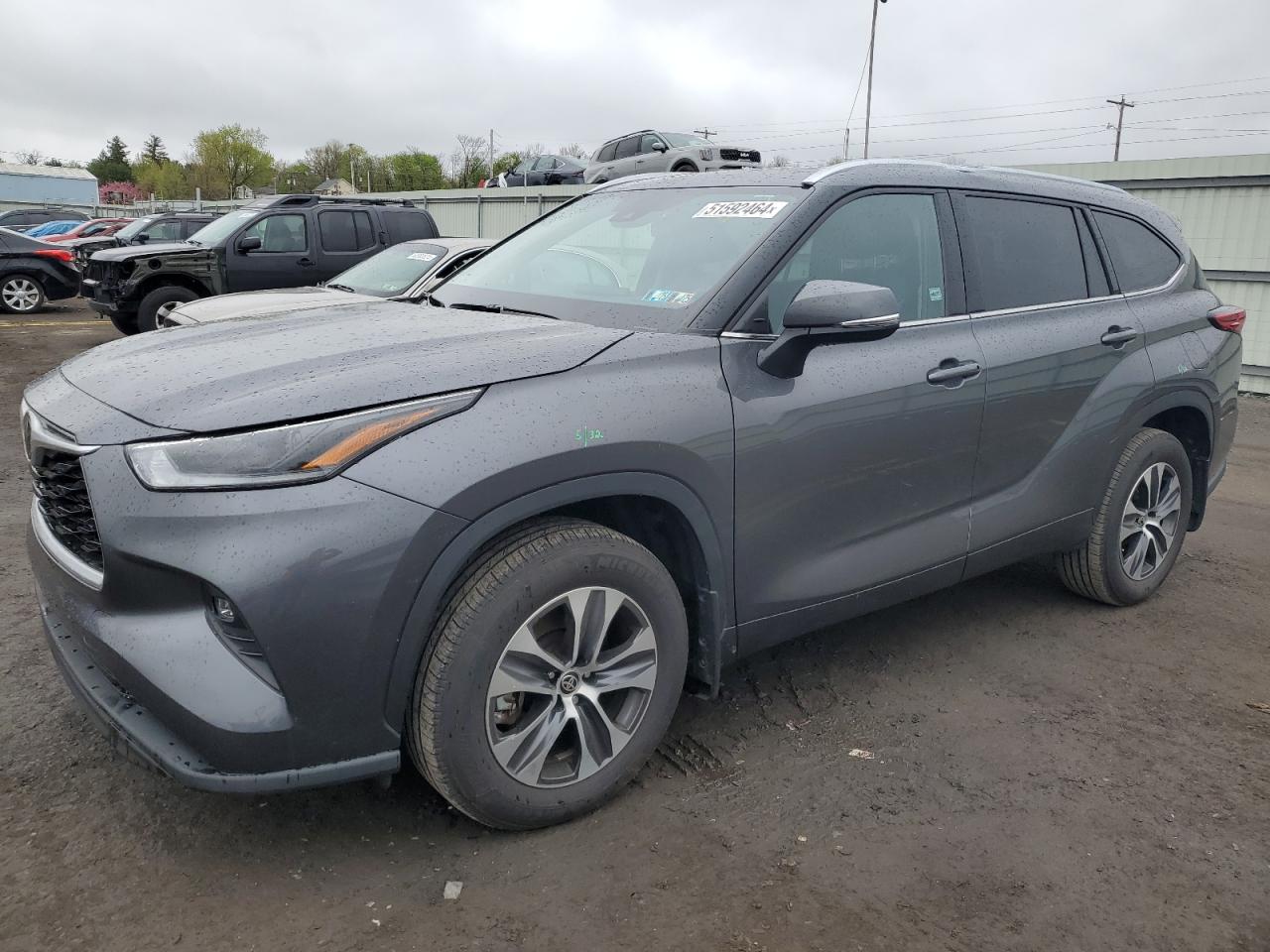 2021 TOYOTA HIGHLANDER XLE