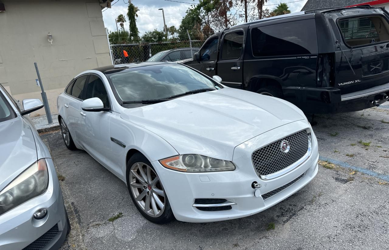 2015 JAGUAR XJ