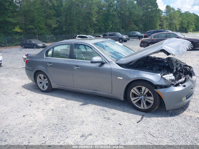 2010 BMW 528I