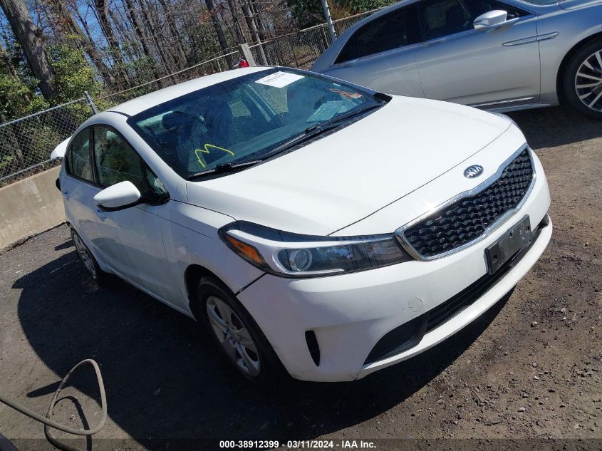 2017 KIA FORTE LX