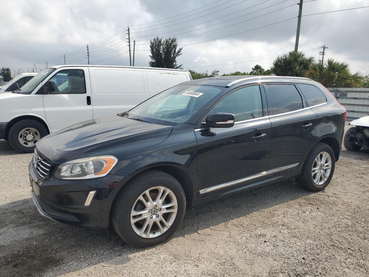 2016 VOLVO XC60 T5 PREMIER