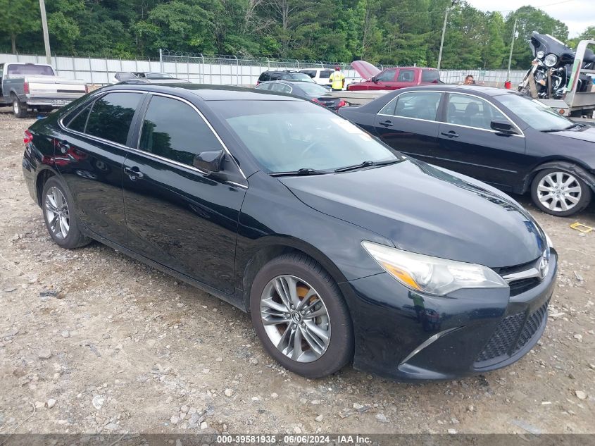 2015 TOYOTA CAMRY SE