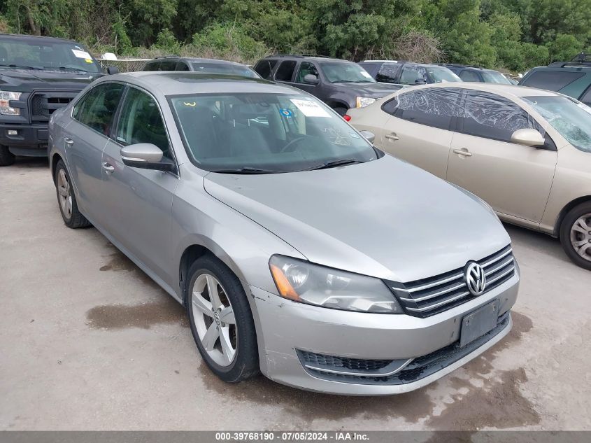 2013 VOLKSWAGEN PASSAT 2.5L SE