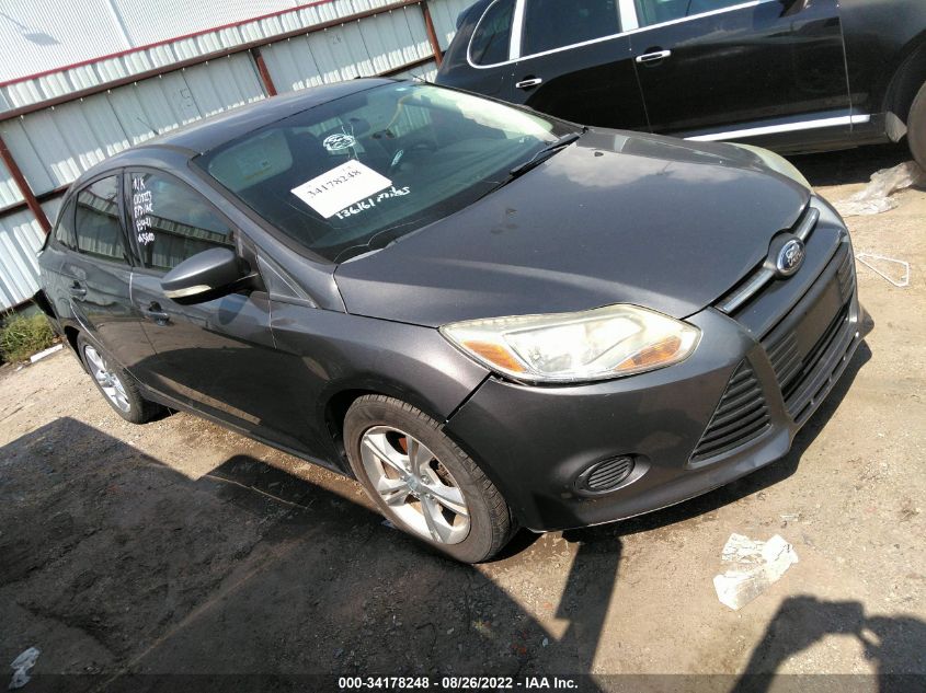 2013 FORD FOCUS SE