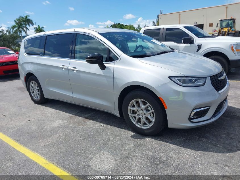 2024 CHRYSLER PACIFICA TOURING L