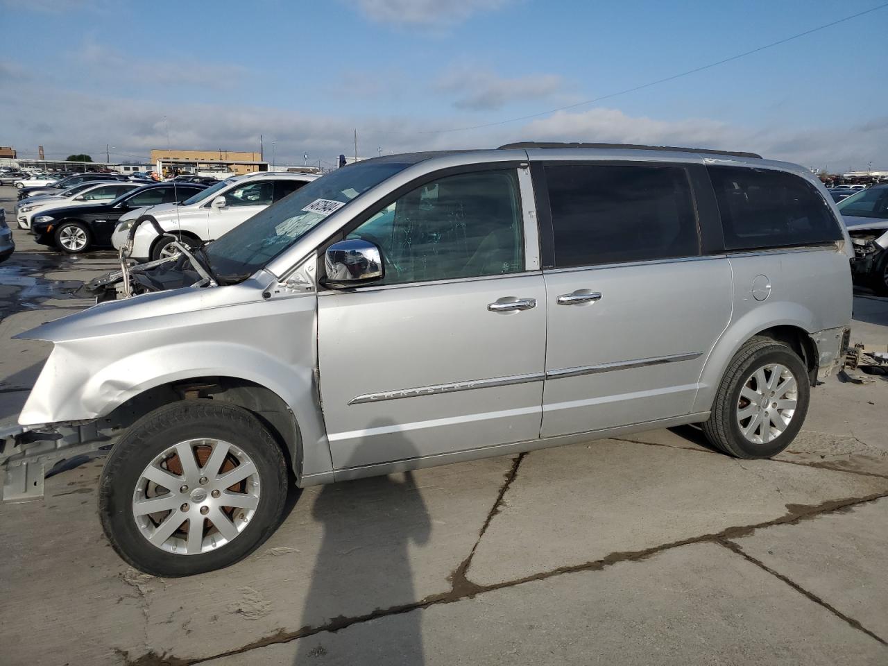 2012 CHRYSLER TOWN & COUNTRY TOURING L