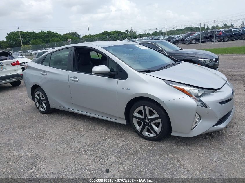 2018 TOYOTA PRIUS THREE TOURING