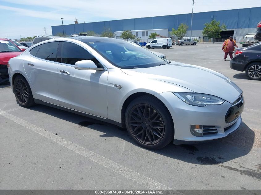 2014 TESLA MODEL S P85