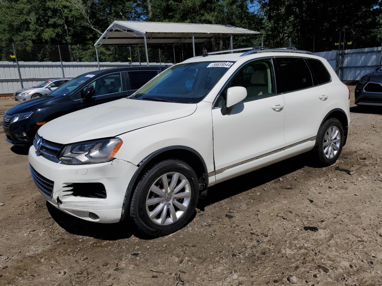 2012 VOLKSWAGEN TOUAREG V6